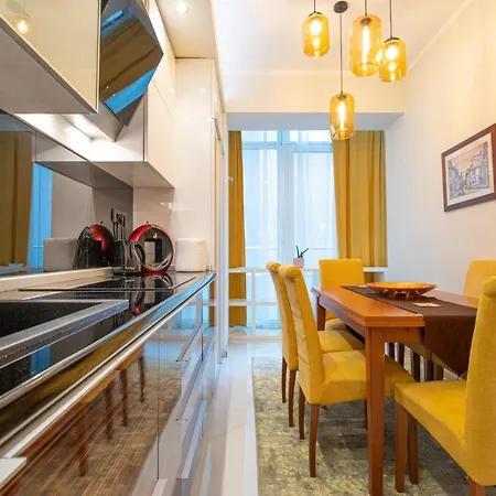 Dani Center Appartement *