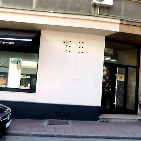 Dani Center Апартаменты *